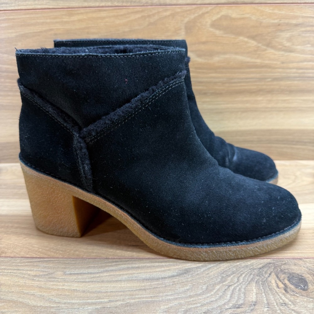 UGG Kasen Ankle Boots Womens 8.5 Black Suede Shearling Fur Lined Heel